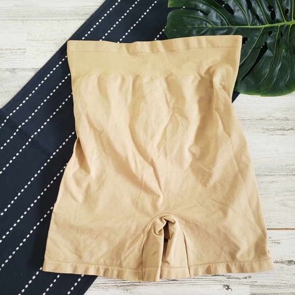 Belly Bandit| Shapewear Shorts Light Tan Beige Pregnancy Post Partum Size Medium - Picture 3 of 3